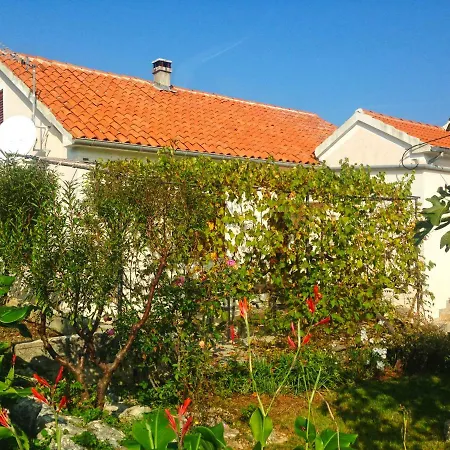 Apartament Roses